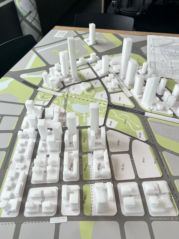 Physical massing model of the subcenter